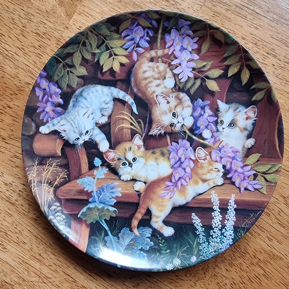 The Bradford Exchange "Pleasure on the Garden Bench" Collectible Cat Plate